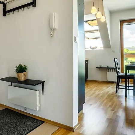 Rent Like - Wojdyly 13 זקופאנה