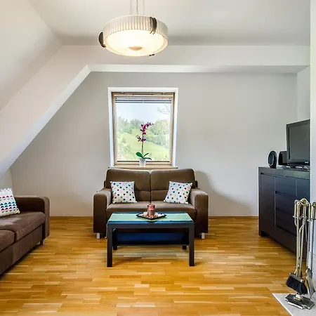 Rent Like - Wojdyly 13 זקופאנה