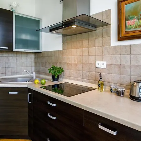 Rent Like - Wojdyly 13 *